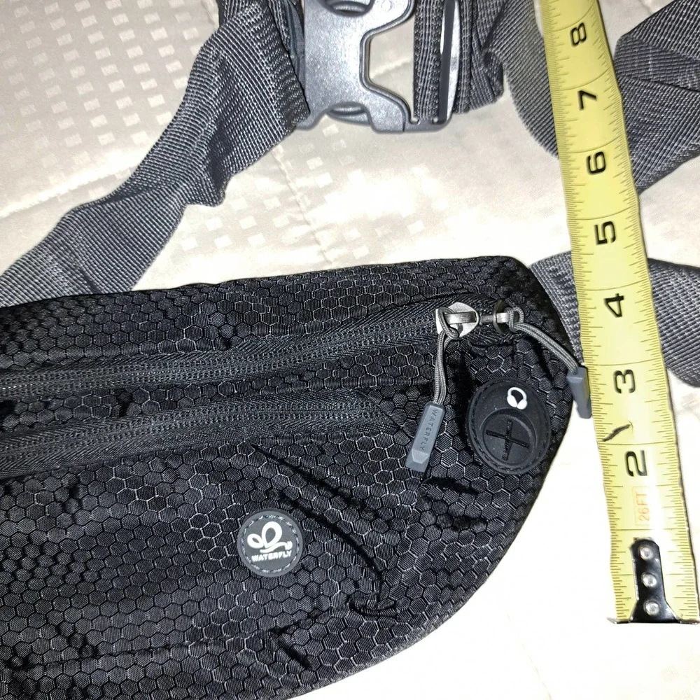 WATERFLY Bum Bag Waist Bag Small Stylish - Black